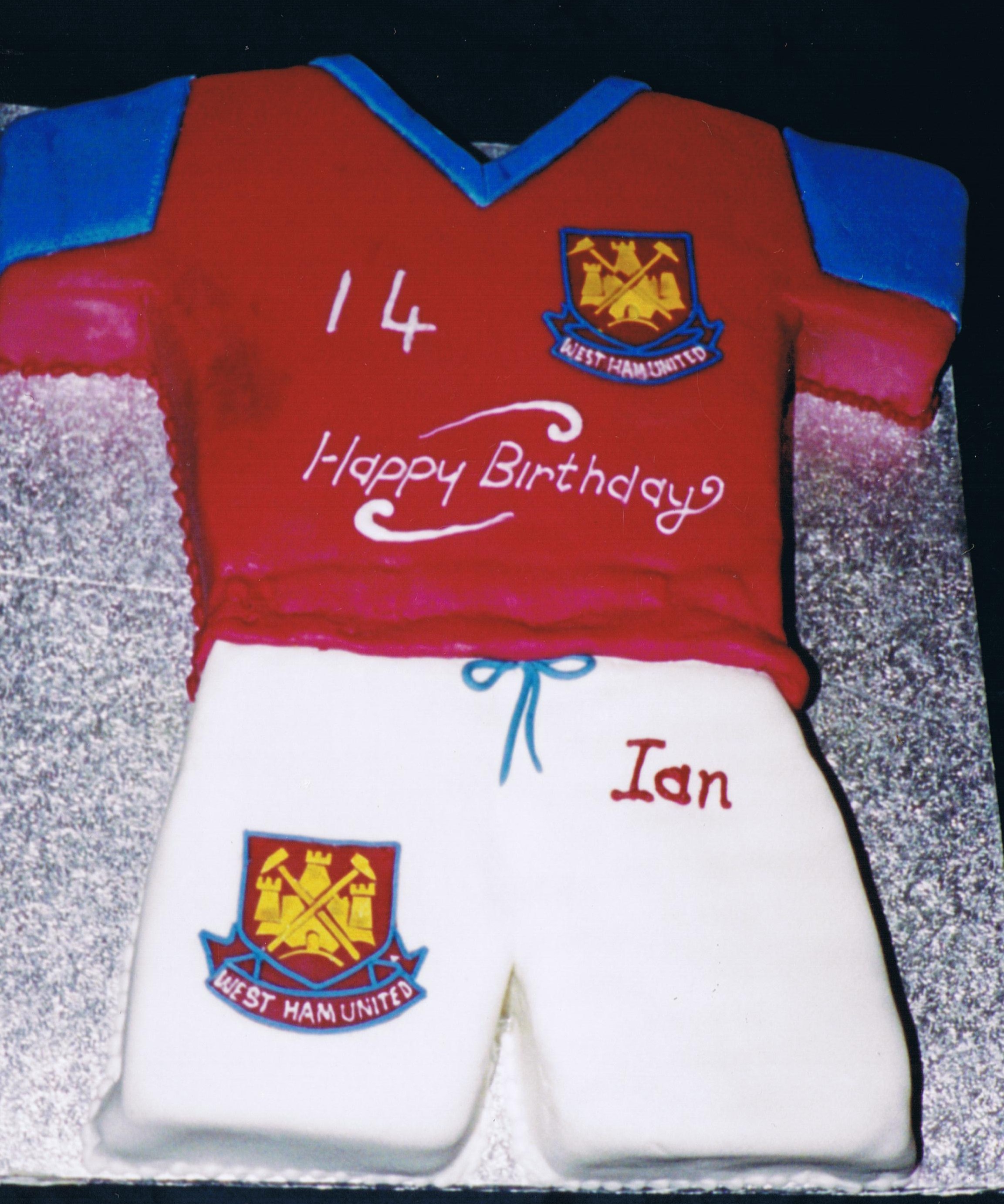 West Ham United Shirt Cake